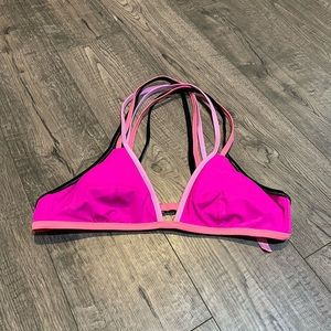NWOT VS BIKINI TOP